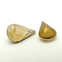 Givre Pearshapeベージュ5×8mm(JS-029)