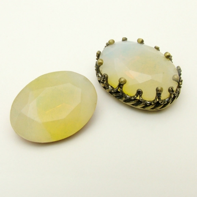 Sabrina Faceted Ovalイエロー18×13mm(01-10)