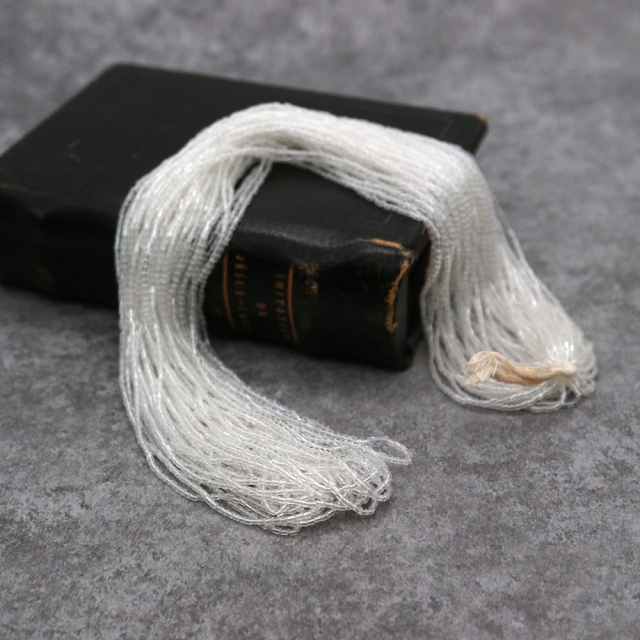 糸通しフランスヴィンテージシードビーズ クリスタル