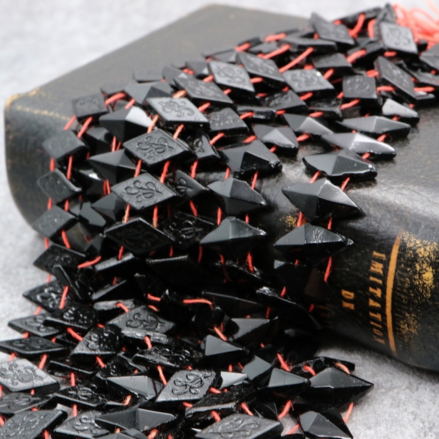 フランスヴィンテージビーズ ブラック ダイヤ