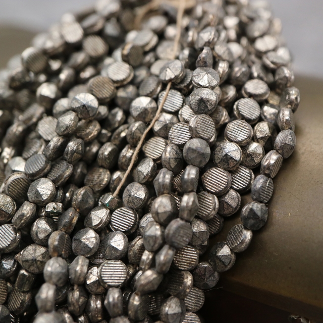 フランスヴィンテージビーズ メタリック